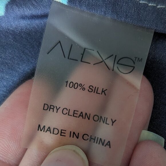 Alexis 100% Silk Kalani Mini Wrap Dress - Picture 8 of 13